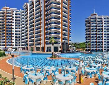 Furnished Sea View Flat in Complex in Mahmutlar Alanya 1