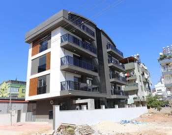 Muratpaşa'da Alışveriş Merkezine Yakın Eşyalı Daire 2
