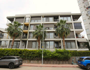 Antalya Muratpaşa'da 12. Cadde Yakınında 2 Yatak Odalı Daire 2