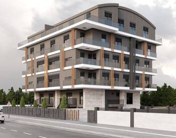 Apartments with Balcony and Garden in Konyaalti 1