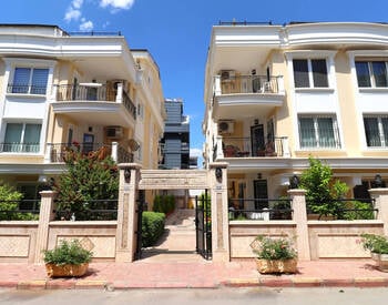 Appartement 4 Chambres À 200 M De La Mer À Antalya Lara 1