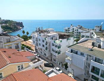 Antalya Lara'da Denize 200 M Mesafede 4+1 Daire 3