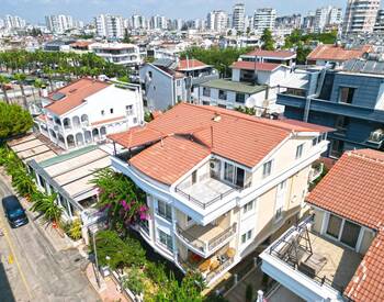 Antalya Lara'da Denize 200 M Mesafede 4+1 Daire 2