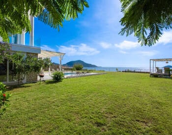 Haus In Erster Meereslinie Mit Privatem Pool In Kalkan, Antalya 3