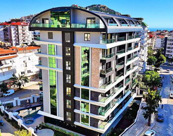 Alanya Merkezde Güvenli Site İçinde Deniz Manzaralı Daireler 1