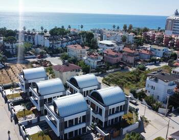 Detached Houses with Private Pool Near the Sea in Konaklı Alanya 1