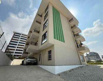 Apartment with Sea View and Social Features in Payallar 3