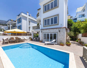 Haus Mit Meerblick, 4 Schlafzimmern Und Pool In Kalkan Kas 1
