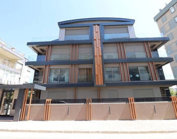 Apartments with Smart Home System Near the Sea in Antalya Lara 1
