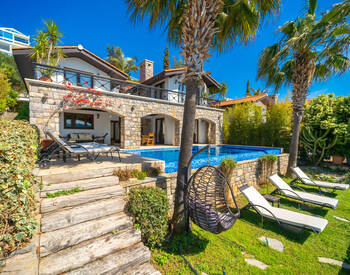 Beachfront House with Beach Access and Pool in Kalkan 3