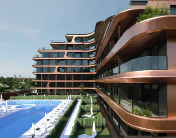 Properties in Rich-featured Complex in Antalya Altintas 2
