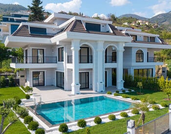 Vrijstaande Villa's Met Zwembad En Zeezicht In Alanya Antalya 3