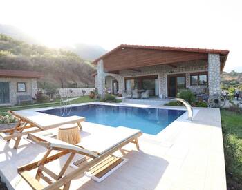 House with Pool Intertwined with Nature in Antalya Adrasan 1