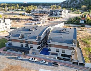Mountain-view Apartment Near the Sea in Konyaaltı 2