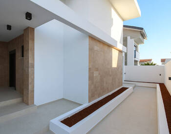 5-bedroom Villa with Private Pool and Garden in Belek Antalya 3