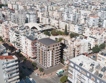 Apartments Near the Main Road and Sea in Antalya Muratpaşa 3