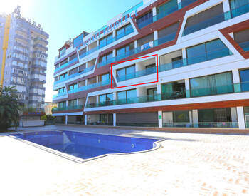 2-комнатная квартира с 2 санузлами в Анталии 1