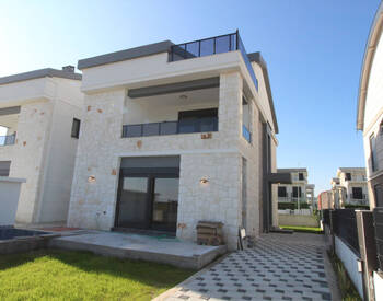 Fristående Hus Med Stenbeklädnad I Belek, Antalya 3