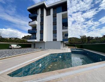 Elegant Properties 210 M From the Sea in Alanya 1