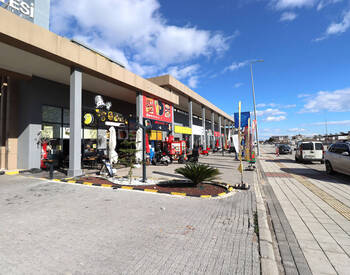 Butik Till Salu På En Livlig Huvudgata I Antalya Kepez 2