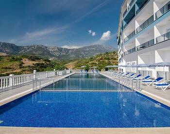 Sea and City View Apartment in a Social Complex in Alanya Kargıcak 1
