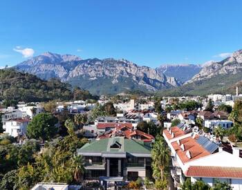 Vrijstaande Woning Met 6 Slaapkamers Vlakbij Het Zee In Antalya 3