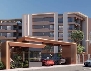 Flats in a Complex with Pool and Gym in Antalya Altıntaş 2