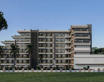 Antalya Altıntaş'ta Ortak Havuzlu Geniş Daireler 3