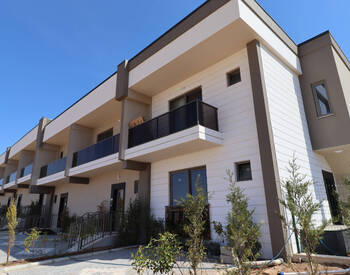 Lägenheter Med Gemensam Pool Och Trädgård I Aksu Antalya 3