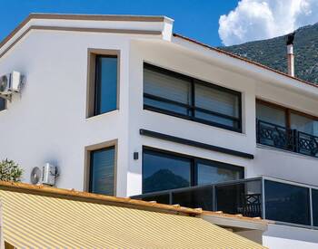 Elegant Spacious Villa for Sale with a Garden in Kalkan Antalya 3