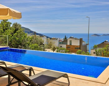 Вилла с 4 спальнями и бассейном-инфинити в Калкане, Анталия 3