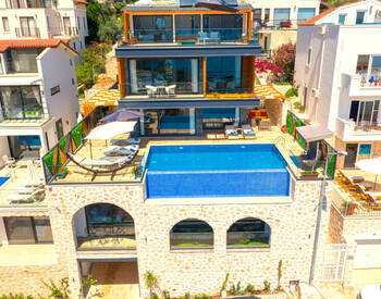 Kalkan Antalya'da Havuzlu 4+1 Deniz Manzaralı Villa 3