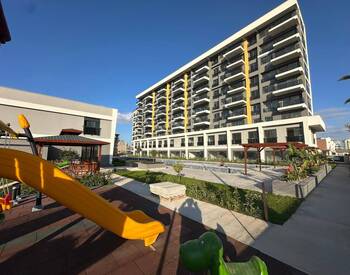 Flat with Shared Pool Close to the Airport in Antalya Altıntaş 2
