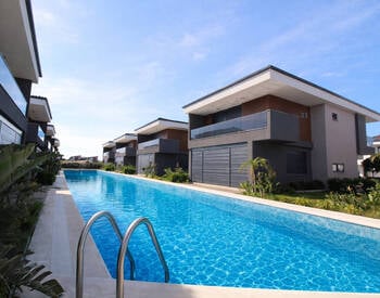 Villa in a Complex with Pool Near the Sea in Manavgat Antalya 3
