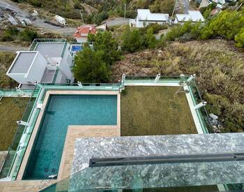 Ready-to-move Villa with Private Pool in Alanya Kargıcak 2