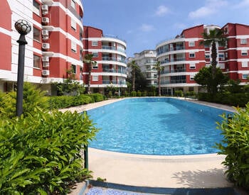 Möblerad 3-rumslägenhet Nära Stranden I Antalya Konyaalti 2