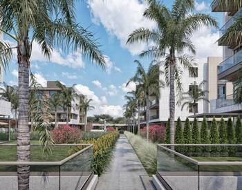 Flats in a Secure Complex with Pools in Antalya Uncalı 3