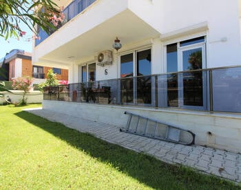 Ground-floor Apartment with Communal Pool in Antalya Serik 2
