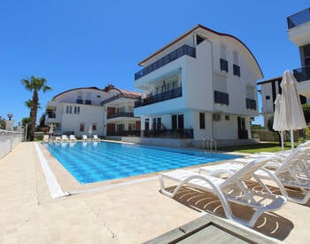 Ground-floor Apartment with Communal Pool in Antalya Serik 1