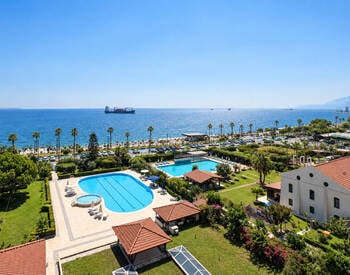 Appartement In Een Zee-complex Met Zwembad In Konyaaltı Antalya 2