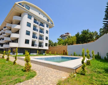 Apartments with Nature View in Alanya Turkey with Communal Pool 2