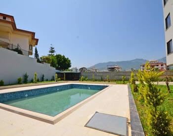 Apartments with Nature View in Alanya Turkey with Communal Pool 3
