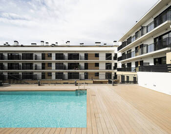 Sustainable Flats in a Complex with Pool in Barcelona Terrassa 1