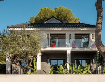 Barselona Castelldefels'te Özel Havuzlu 5 Odalı Villa