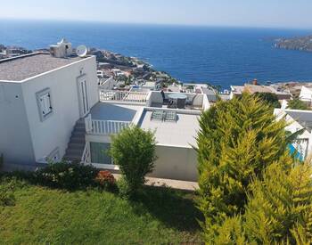 Home with Private Pier and Sea View in Yalikavak Bodrum 2