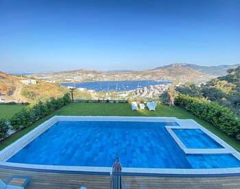Detached Villas with Private Pool and Sea View in Bodrum 1