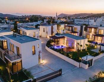 Spacious 3 +1 Flats with Garden in Bodrum Turkey 3