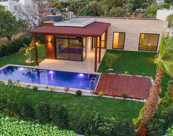 Detached Villas with Private Pool and Garden in Bodrum Gumusluk 2