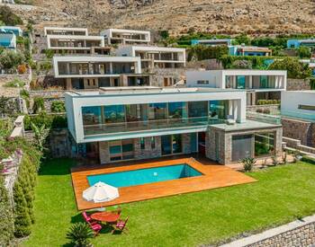 Luxury Detached Villas Close to the Marina in Bodrum, Turgutreis 1