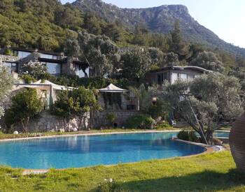 Bodrum Gölköy'de Yeşillikler İçerisinde Tatil Kompleksi 2